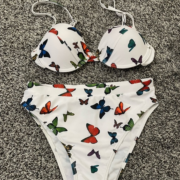 SHEIN butterfly bikini set - Picture 1 of 2